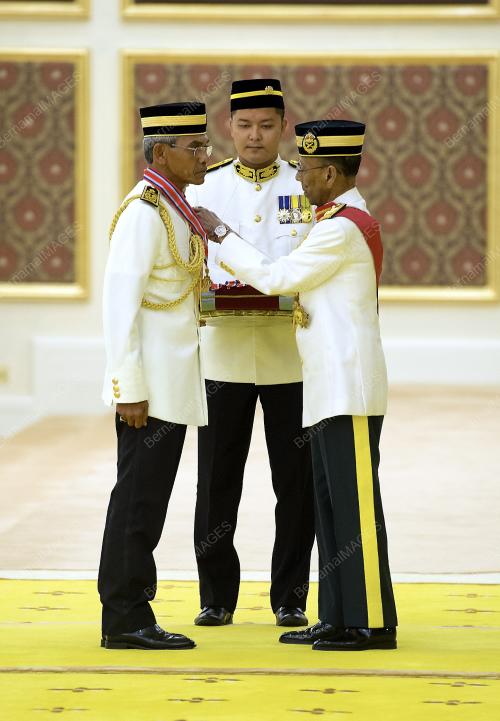 KL18_03112016_AGONG