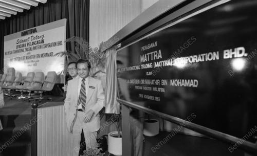 KL18_04022015_LANCAR_TRANSNATIONAL