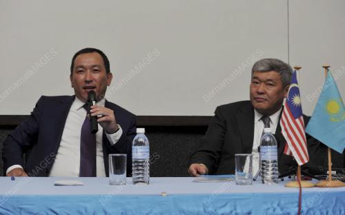 KL18_04042016_KAZAK_EXPO