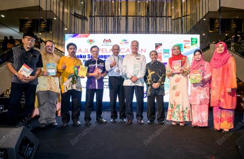 KL18_04052017_BUKU_BN201703052243