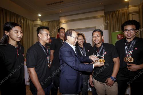 KL18_04092017_ATLET_BASIKAL