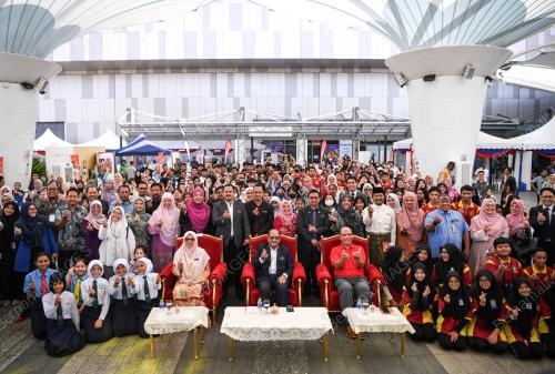 DATUK SERI HASNOL ZAM ZAM AHMAD