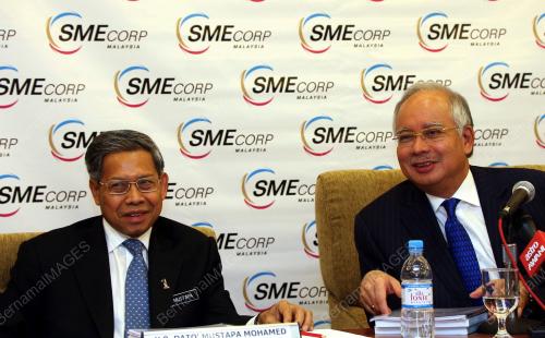 MOHD NAJIB TUN ABDUL RAZAK