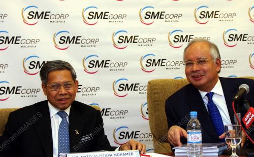 MOHD NAJIB TUN ABDUL RAZAK