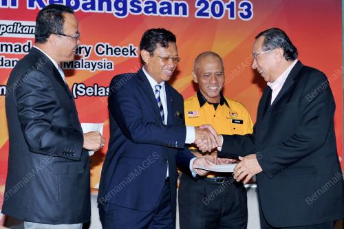 KL18_04122012_SHABERY_GERAN