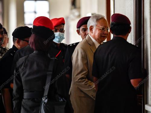 DATUK SERI NAJIB TUN RAZAK