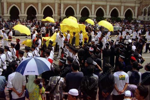 KL18_05022016_AGONG_JENAZAH