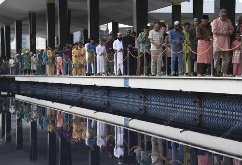 KL18_05062019_SOLAT_RAYA