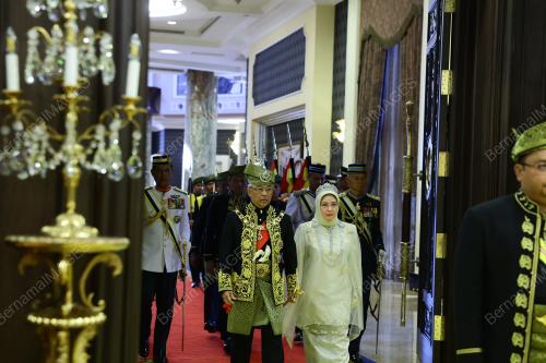AL-SULTAN ABDULLAH RI'AYATUDDIN AL-MUSTAFA BILLAH SHAH
