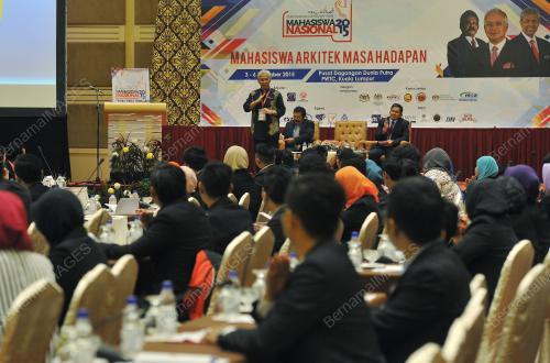 KL18_05122015_UMNO
