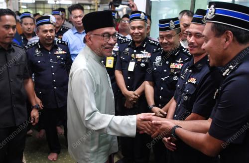 DATUK SERI ANWAR IBRAHIM