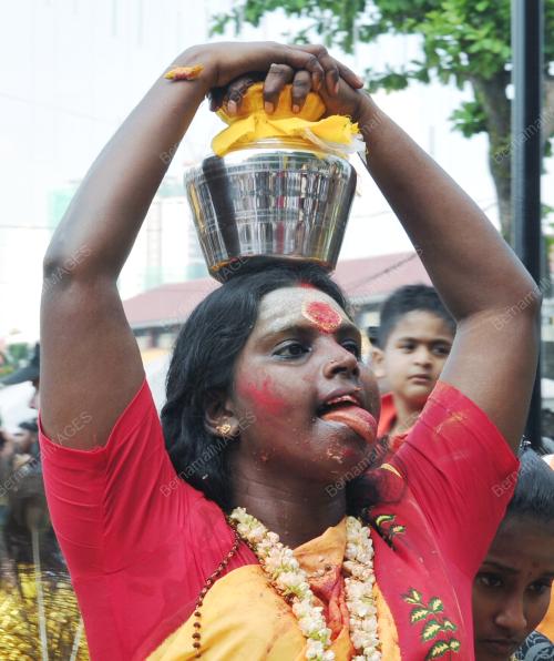 KL18_06022012_THAIPUSAM