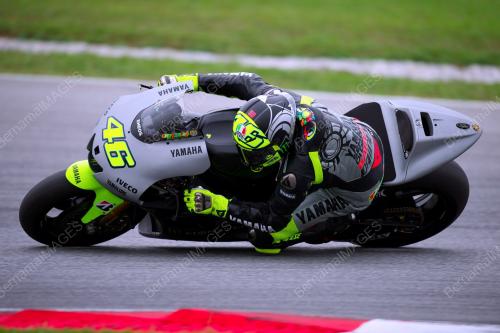 KL18_06022013_MOTOGP