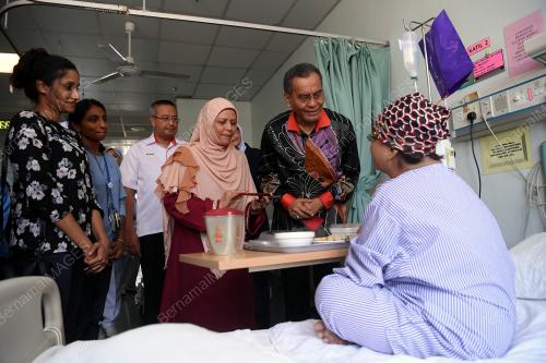 KL18_06022019_LAWATAN_CNY