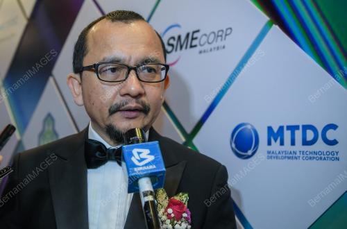 DATUK NORHALIM YUNUS