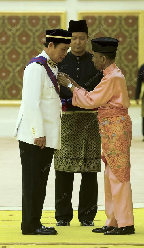 KL18_06092016_AGONG