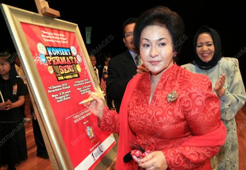 ROSMAH MANSOR