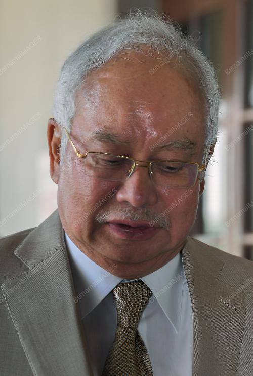DATUK SERI NAJIB TUN RAZAK