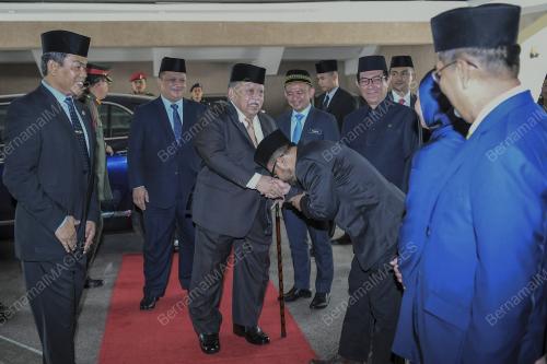 KL18_07022019_IIUM_BN201902059880