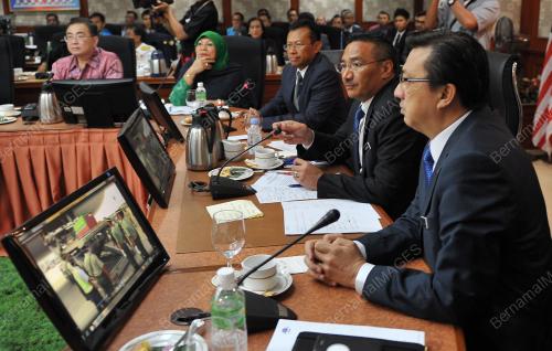KL18_07082014_MH17