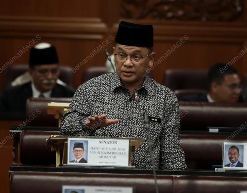 DATUK DR MOHD NA'IM MOKHTAR
