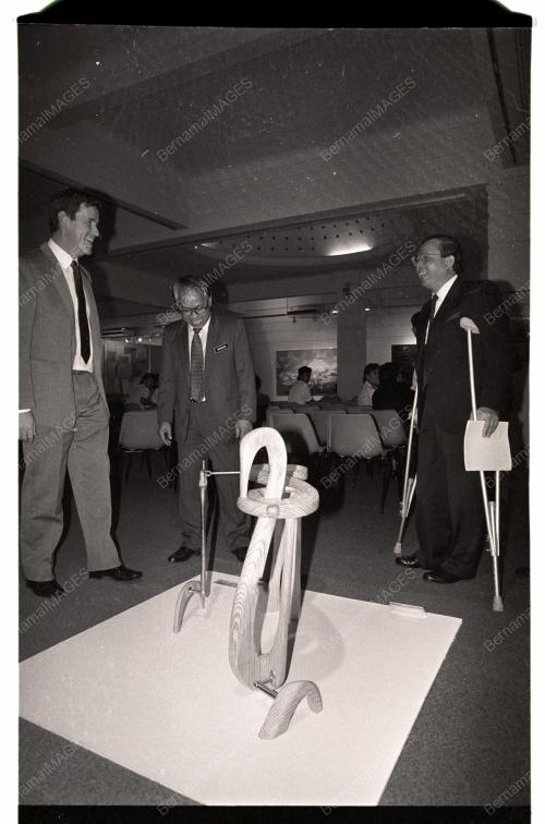 Sabarudin Chik Rasmi Pameran