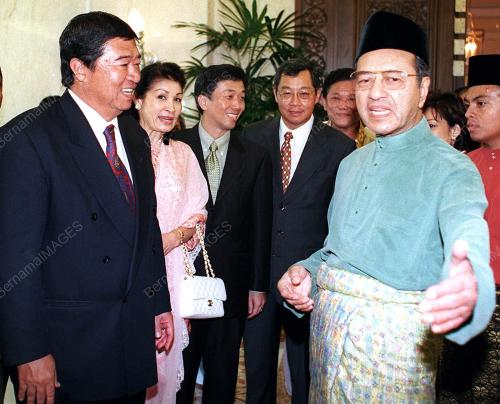 MAHATHIR MOHAMAD