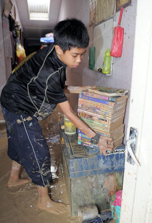 KL18_08032012_KESAN_BANJIR