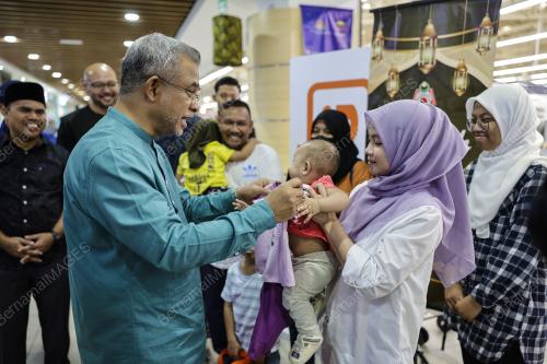 TAN SRI DR MOHD DAUD BAKAR