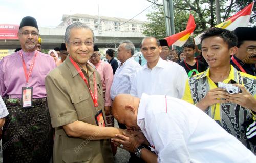 TUN DR MAHATHIR MOHAMAD