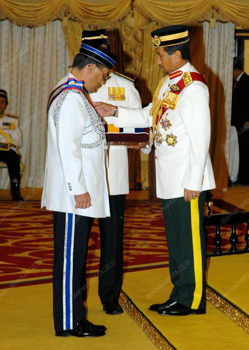 TUANKU MIZAN ZAINAL ABIDIN