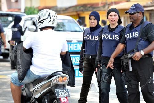 KL18_08102013_POLIS