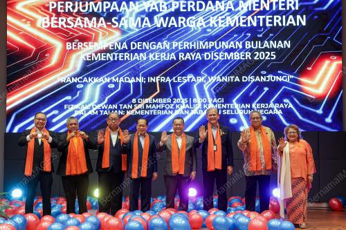 DATUK SERI ALEXANDER NANTA LINGGI