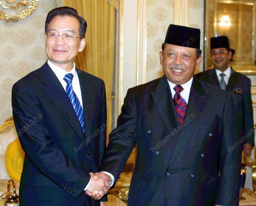 SYED SIRAJUDDIN SYED PUTRA JAMALULLAIL