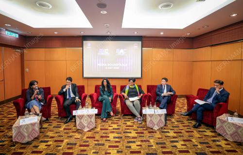 MEDIA ROUNDTABLE