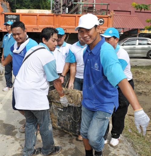 KL18_10032012_BANJIR