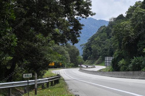 TINJAUAN RENTAS NEGERI - LEBUHRAYA PANTAI TIMUR