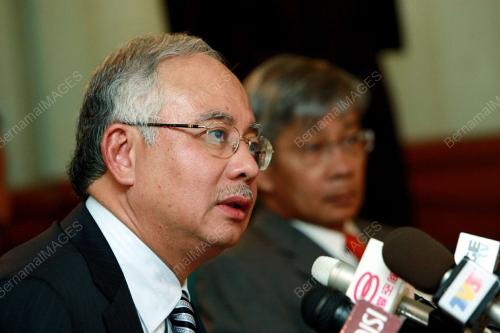MOHD NAJIB TUN ABDUL RAZAK