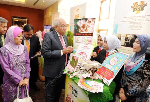 KL18_10112016_MAHDZIR_Y-BIZ_CHALLENGE