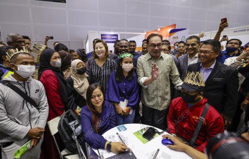 DATUK SERI ANWAR IBRAHIM
