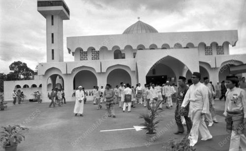 KL18_11032015_RASMI_MASJID