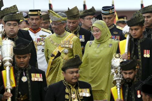 KL18_11032019_AGONG_BN201903082809