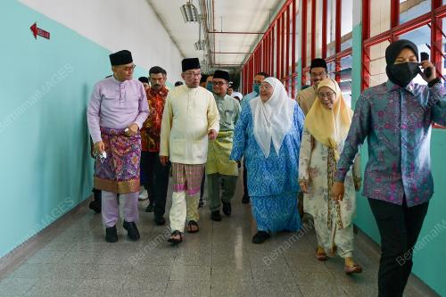 DATUK SERI ANWAR IBRAHIM