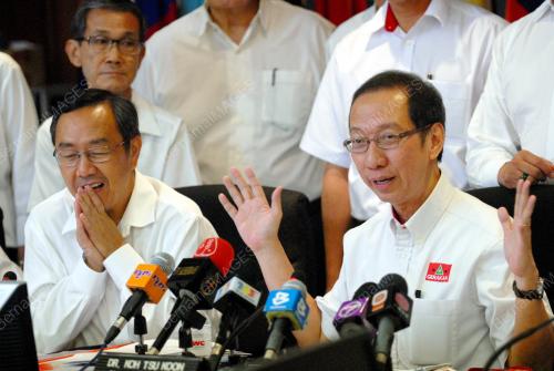 KL18_11052013_GERAKAN