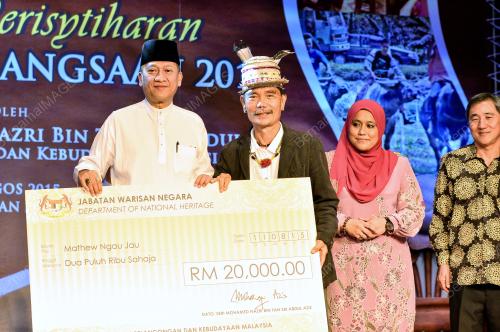 KL18_11082015_DATUK_MOHAMED_NAZRI