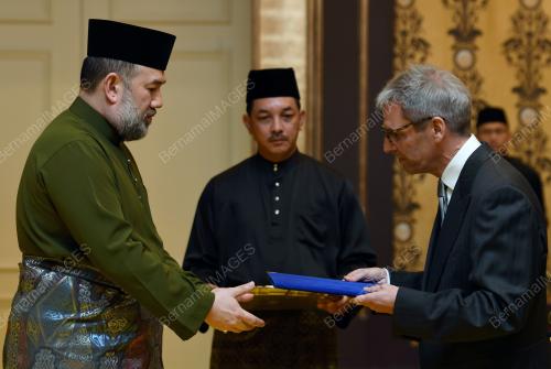 KL18_12022018_AGONG