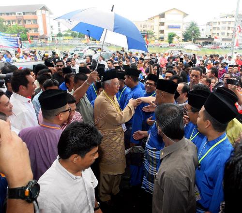 DATUK SERI MOHD NAJIB TUN ABDUL RAZAK