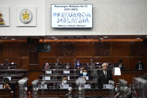 DATUK SERI ISMAIL SABRI YAAKOB