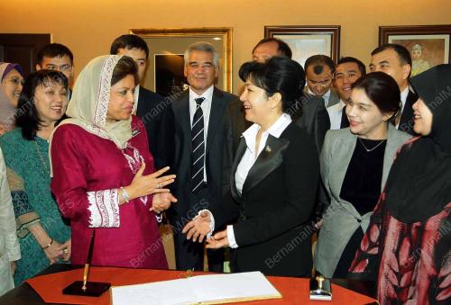 SHAHRIZAT ABDUL JALIL