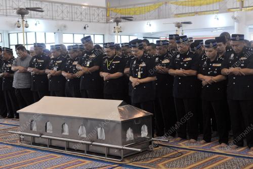 KL18_13102014_POLIS